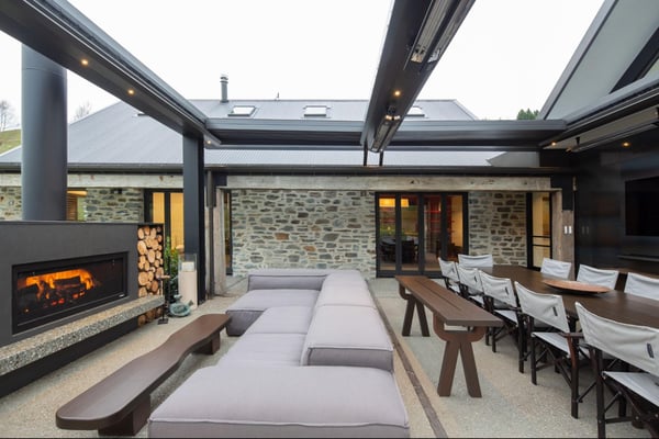 Outdoor entertaining area