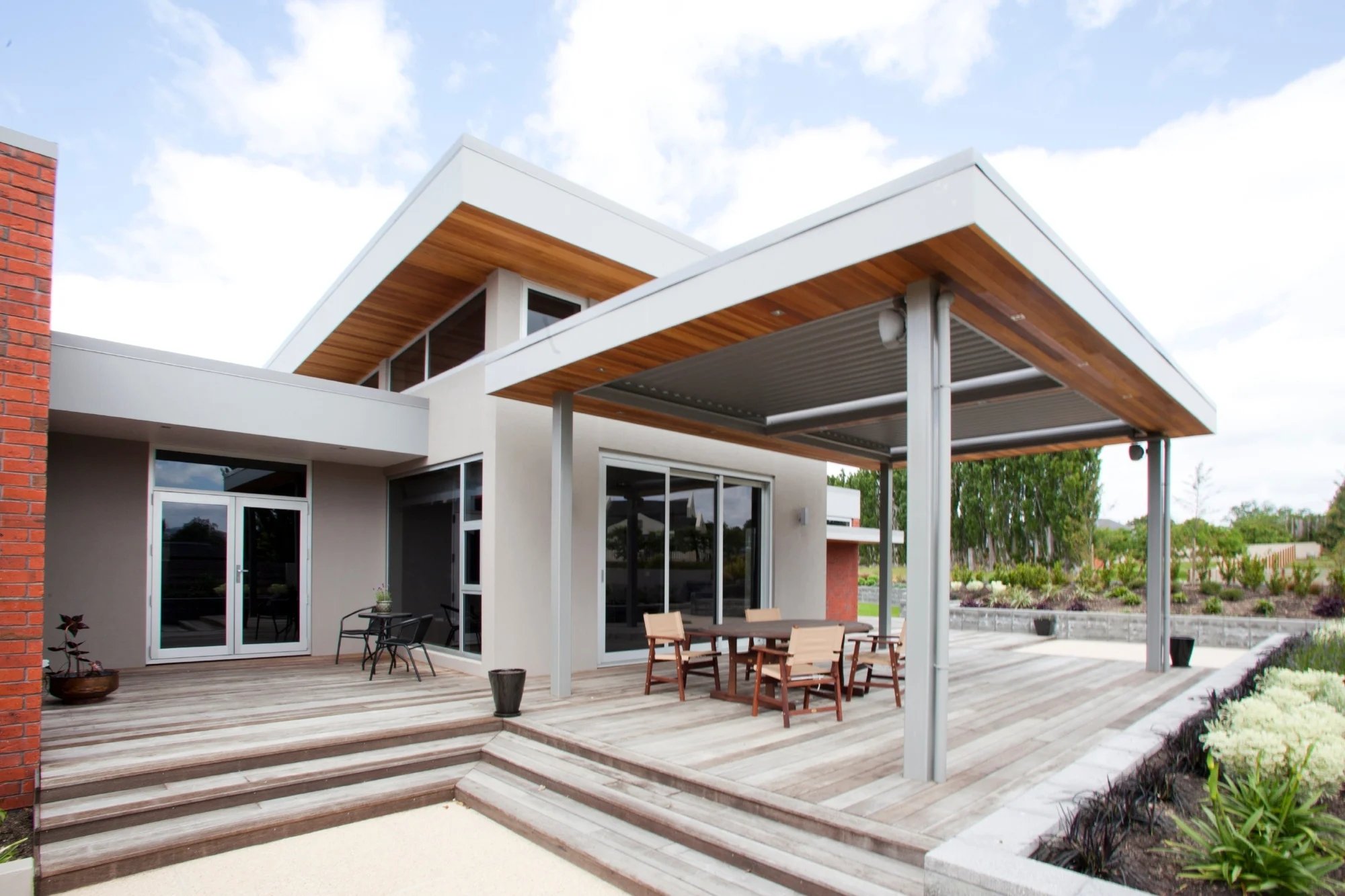 Outdoor rooms with louvres increase property value
