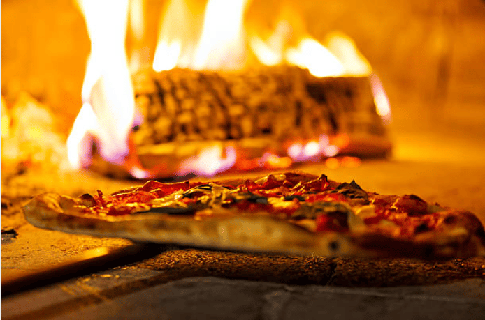 Wood fired pizza oven