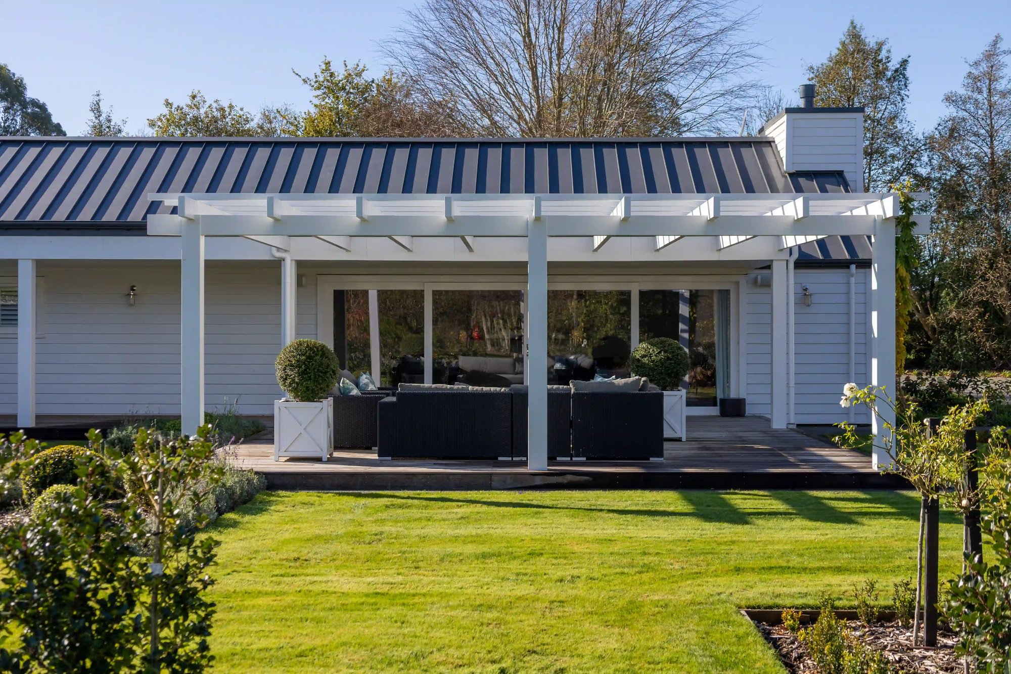 Outdoor fireplace in NZ homes