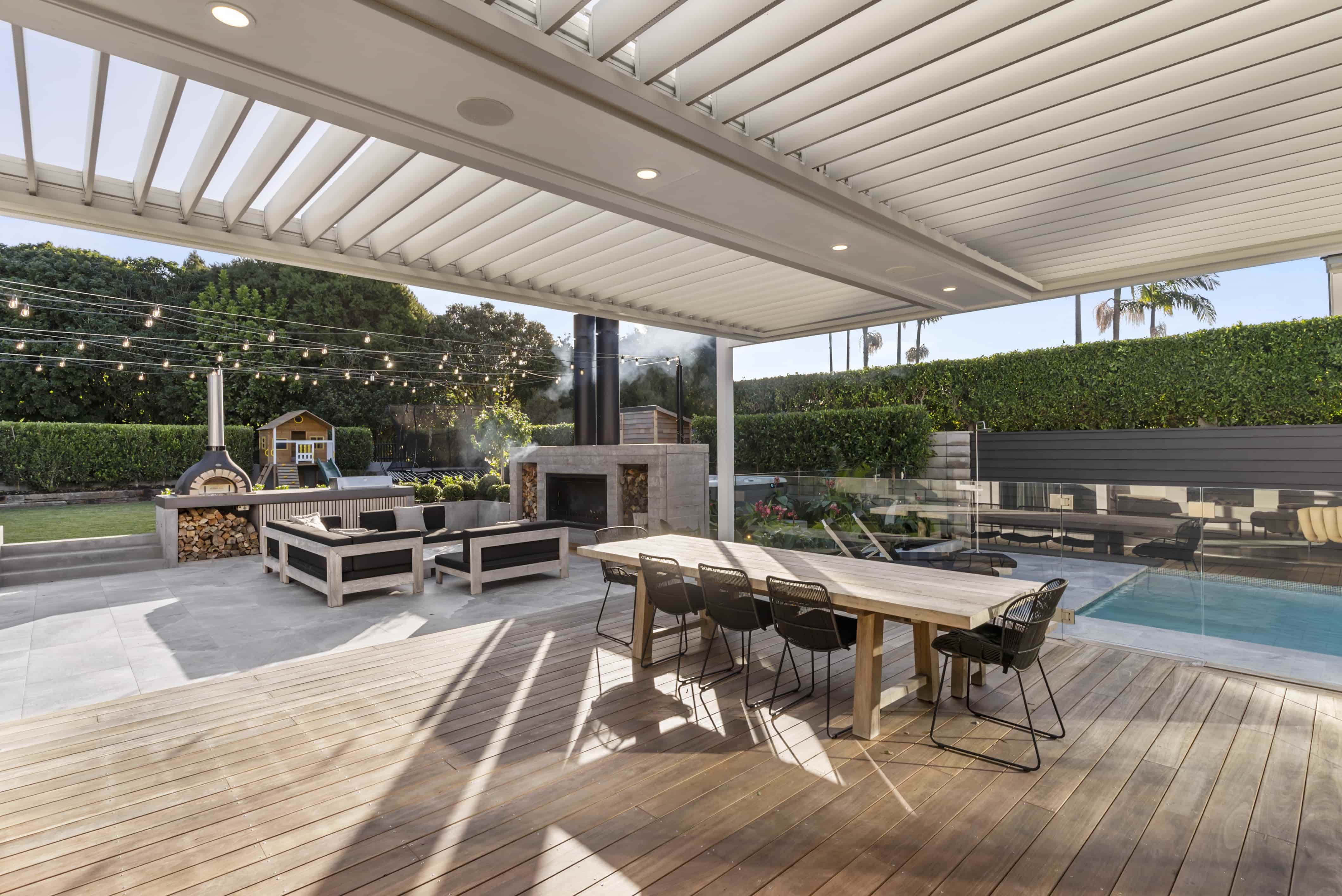 Outdoor fireplace projects to inspire you