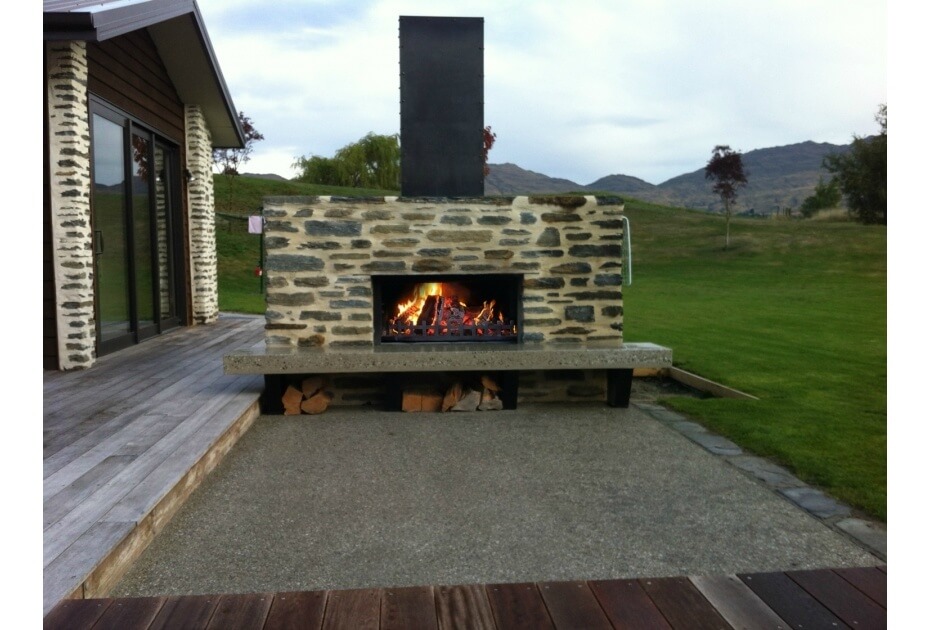 The Hudson Outdoor Fireplace By Trendz Outdoors Free Delivery Hudson Fire Stone Brick Cladding Wood Outdoor