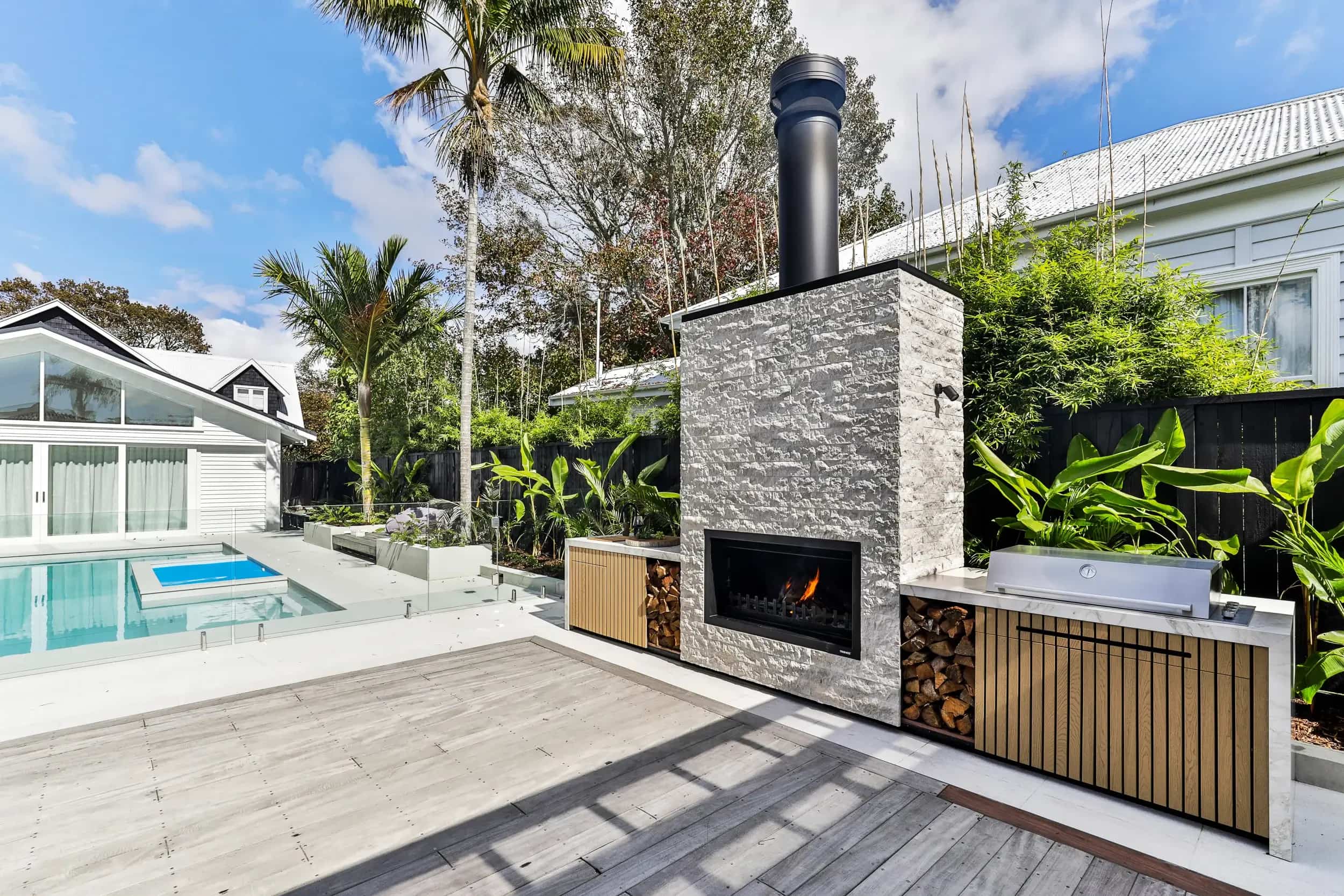 Top Things to Know Before You Install an Outdoor Fireplace